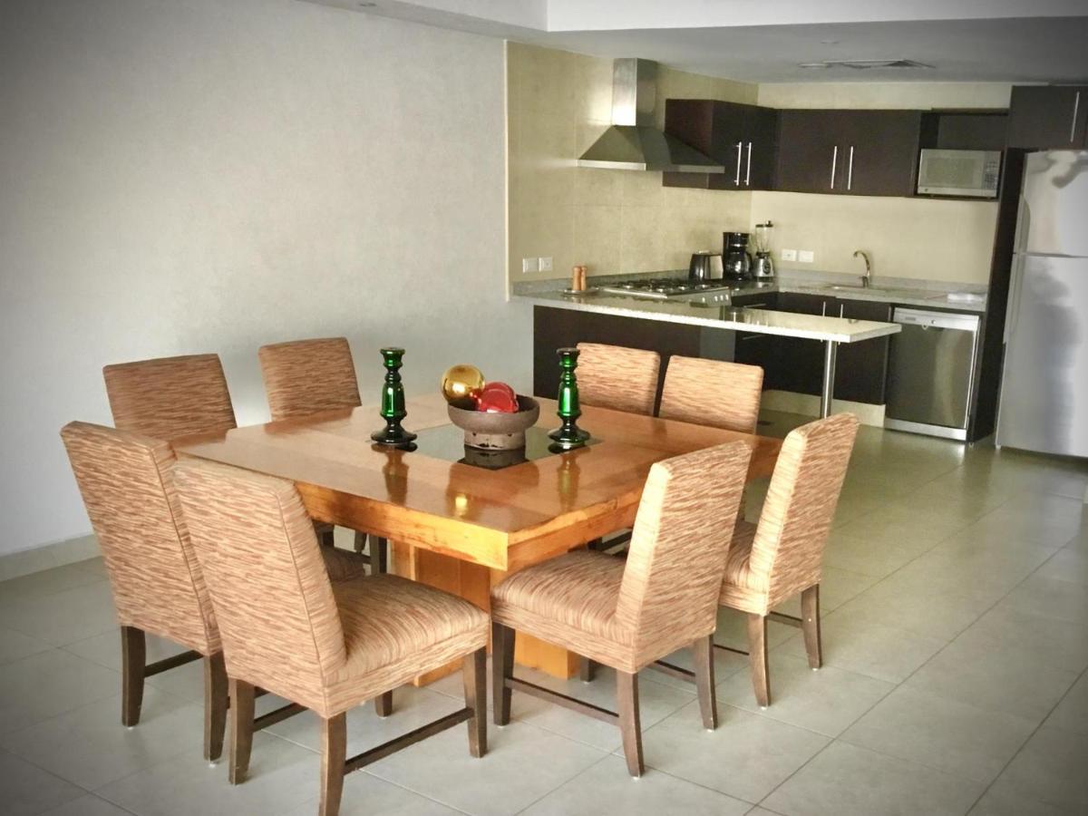 Apartamentos Grand Venetian プエルトバラータ エクステリア 写真