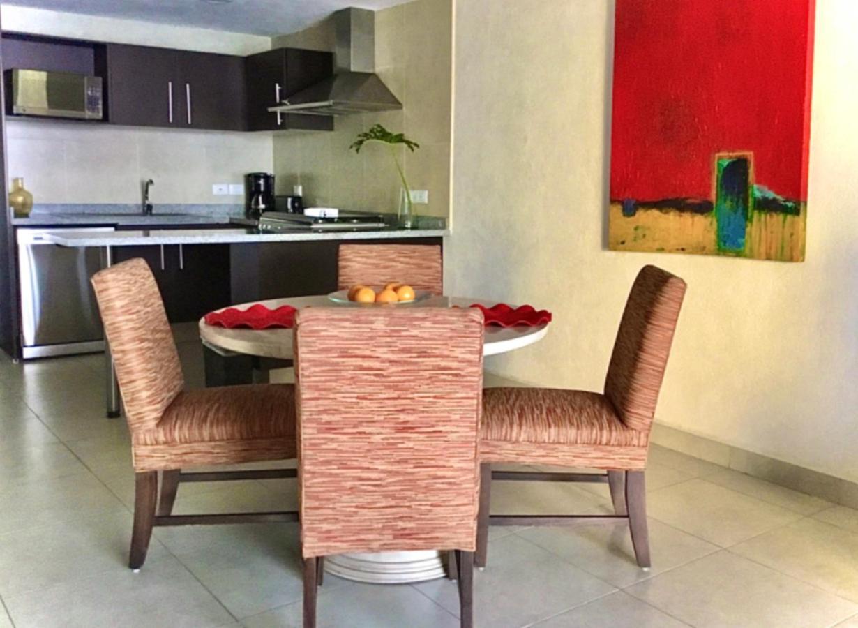 Apartamentos Grand Venetian プエルトバラータ エクステリア 写真