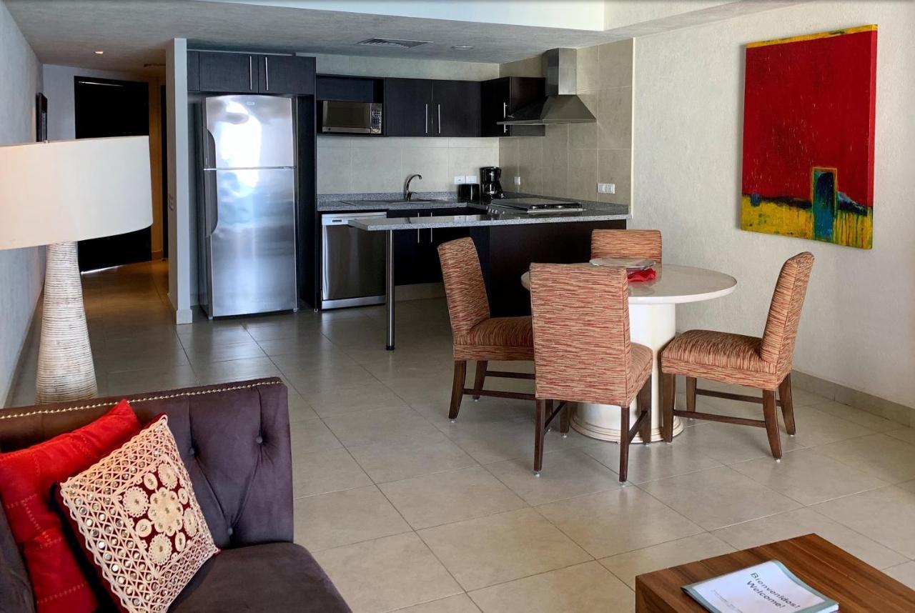 Apartamentos Grand Venetian プエルトバラータ エクステリア 写真